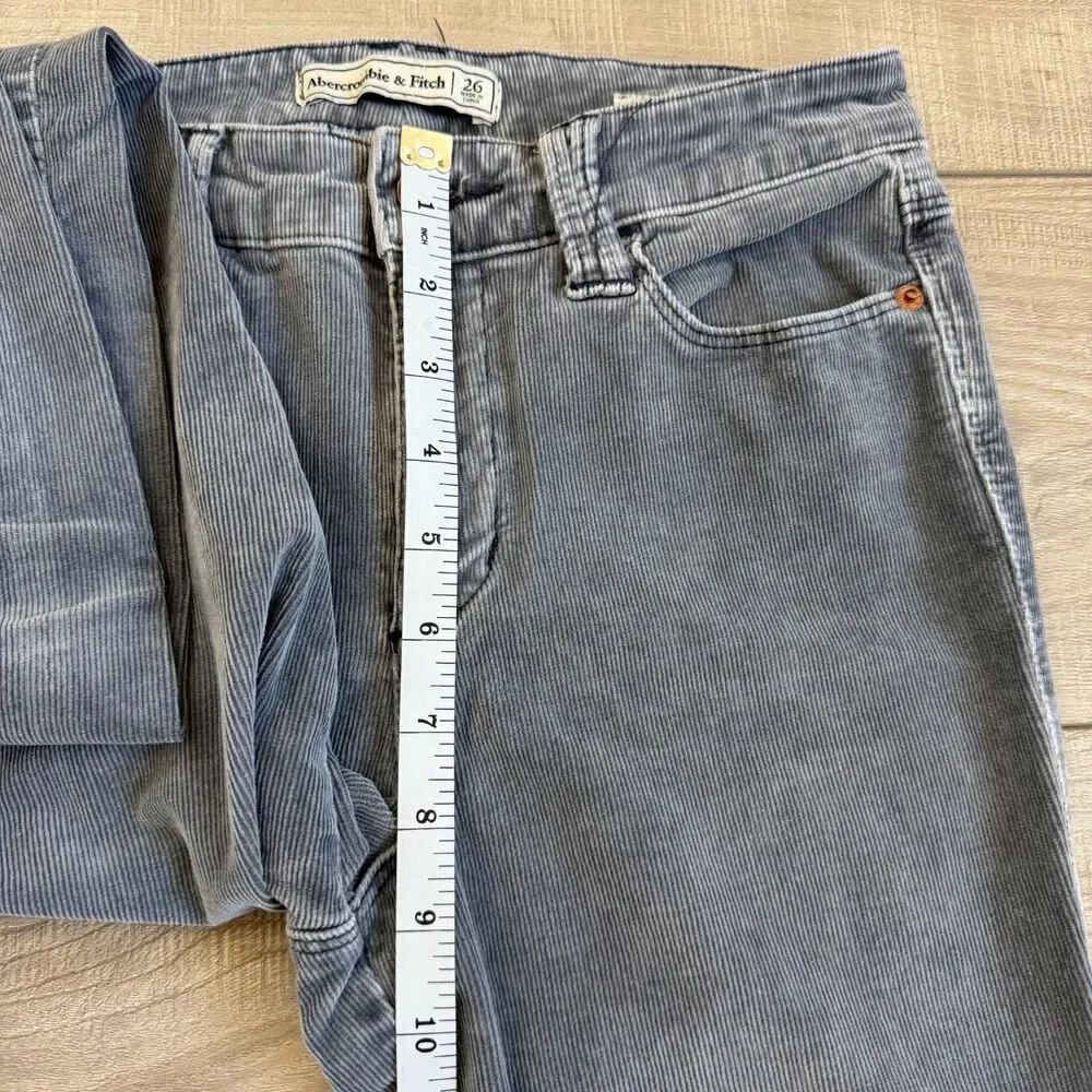 Abecrombie & Fitch Women’s Corduroy Mid Rise, Super Skinny Jeans, size‎ 26